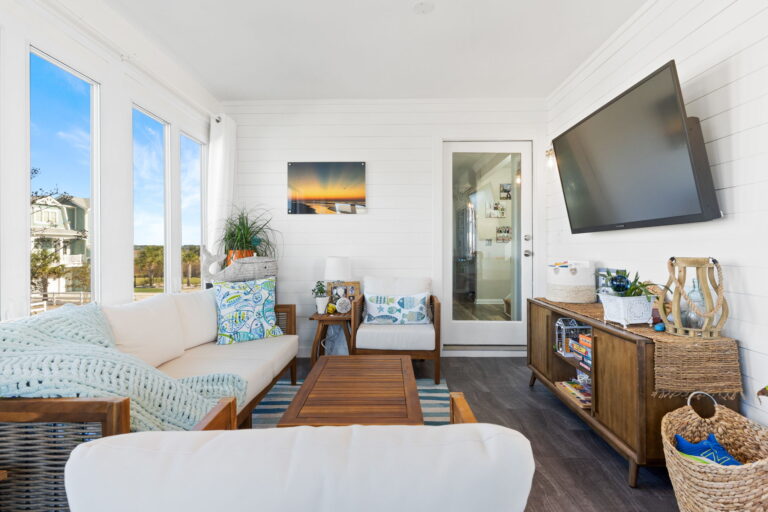 spring sunroom cleaning tips