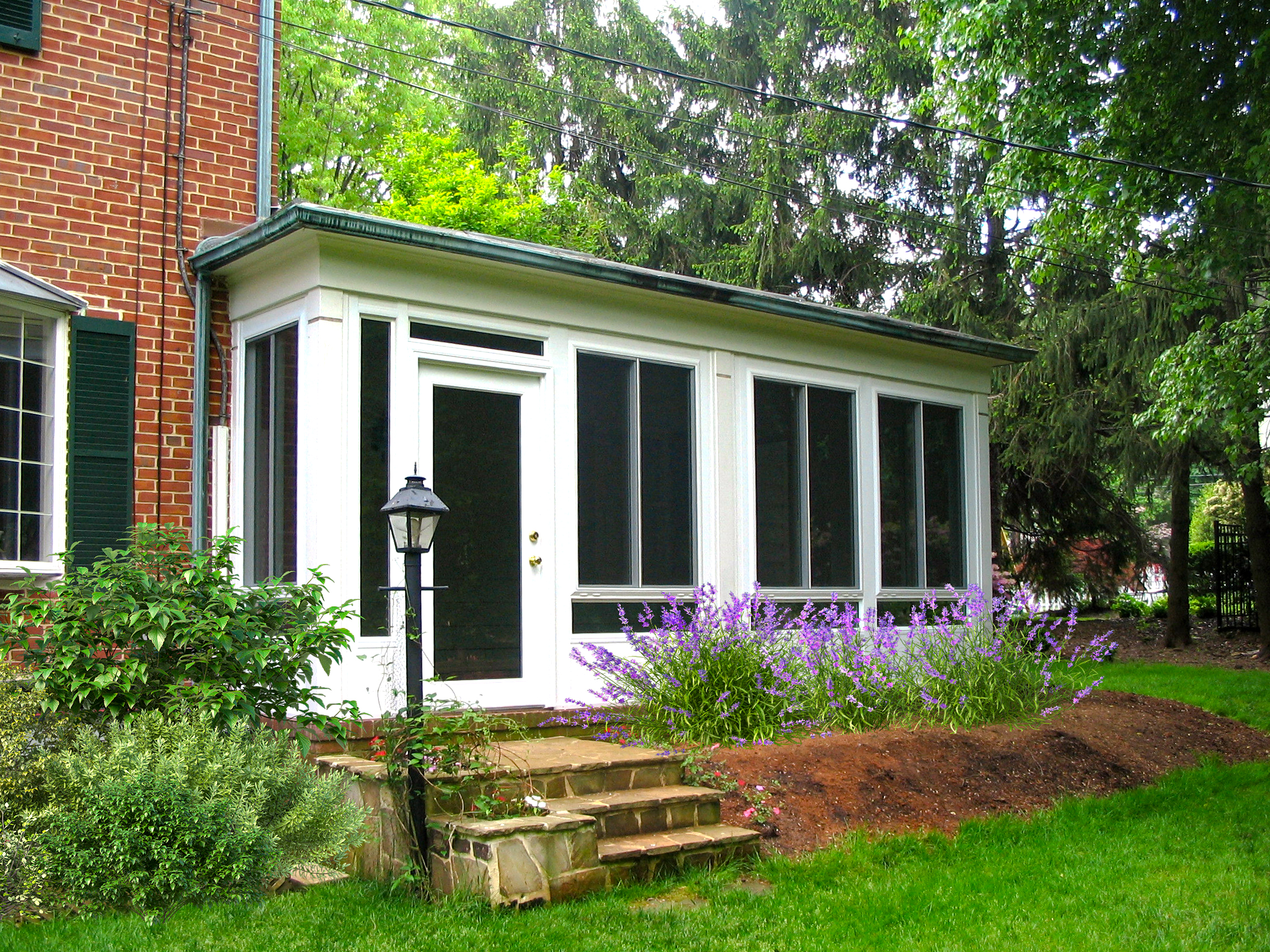 Under Existing Roof Sunroom 2600SL-2